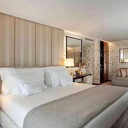 Wine & Books Porto - Small Luxury Of The World 5*