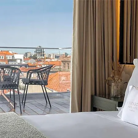 Wine & Books Porto - Small Luxury Of The World Hotel Oliveira do Douro (Vila Nova de Gaia)